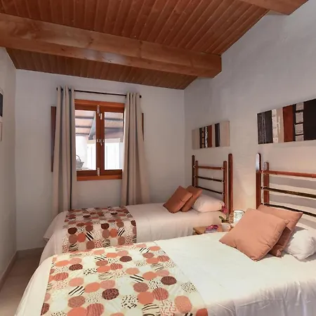 La Casa De Arriba By Villagrancanaria Holiday home *