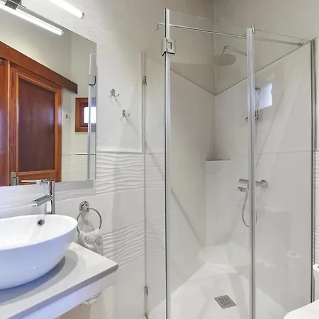 Holiday home La Casa De Arriba By Villagrancanaria Arucas